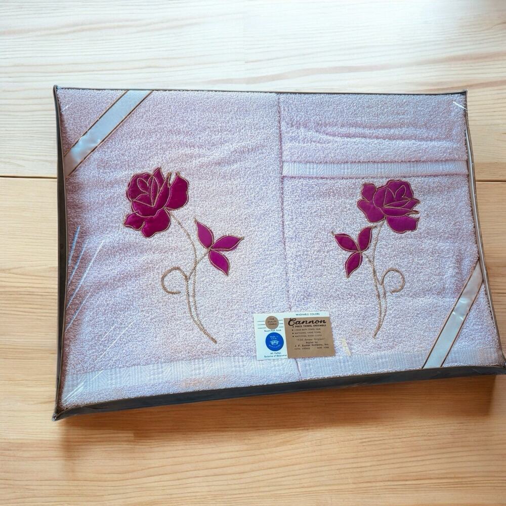 Vintage 50's Cannon Pink Rose Towel Gift Set Bath Hand Wash Fifth Ave All Cotton